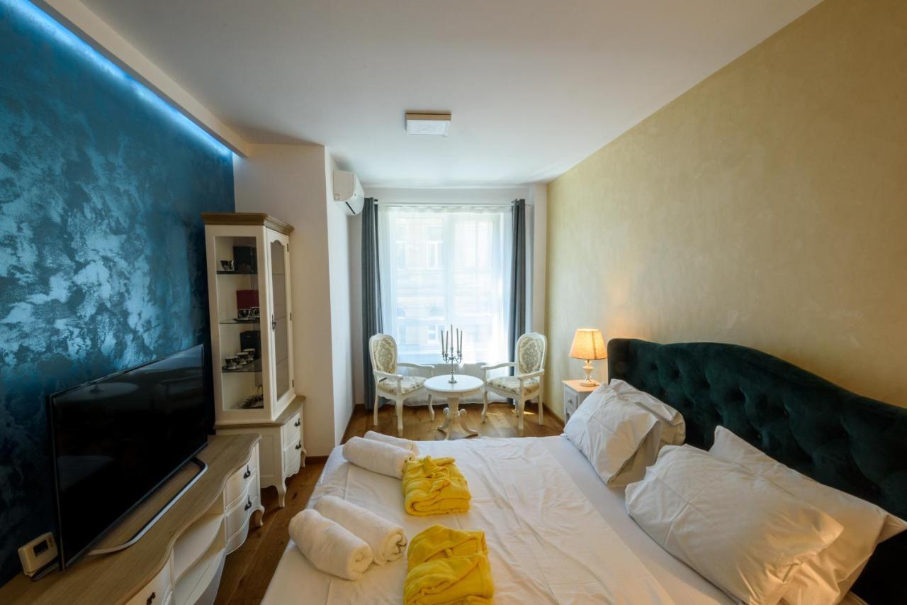 Ultracentral Luxury Apartment Клуж-Напока Екстериор снимка