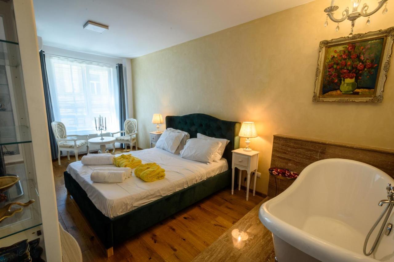 Ultracentral Luxury Apartment Клуж-Напока Екстериор снимка